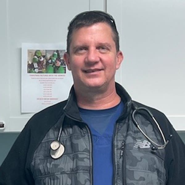 Meet Dr. Luis Gonzalez, Ocala Veterinarian